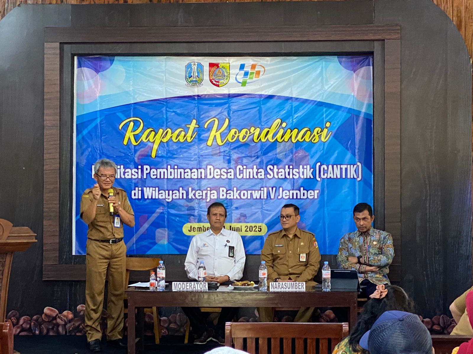 Entaskan Kemiskinan, Dorong Kesadaran Data Statistik Melalui Program Desa Cantik di Jember