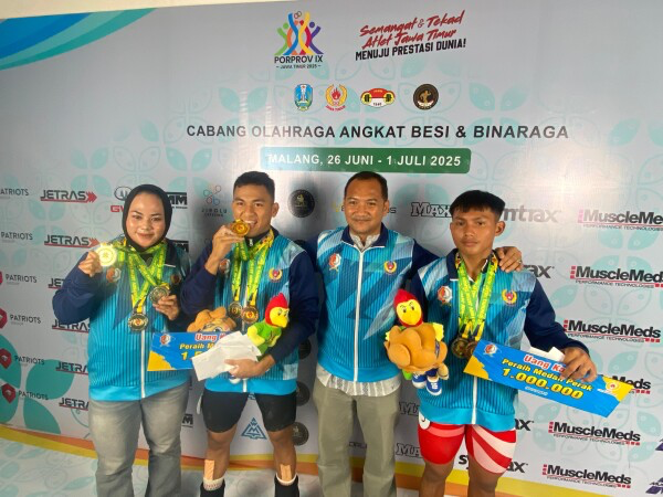 Atlet Angkat Besi Bojonegoro Borong Medali di Porprov IX Jatim, Lampaui Target Emas