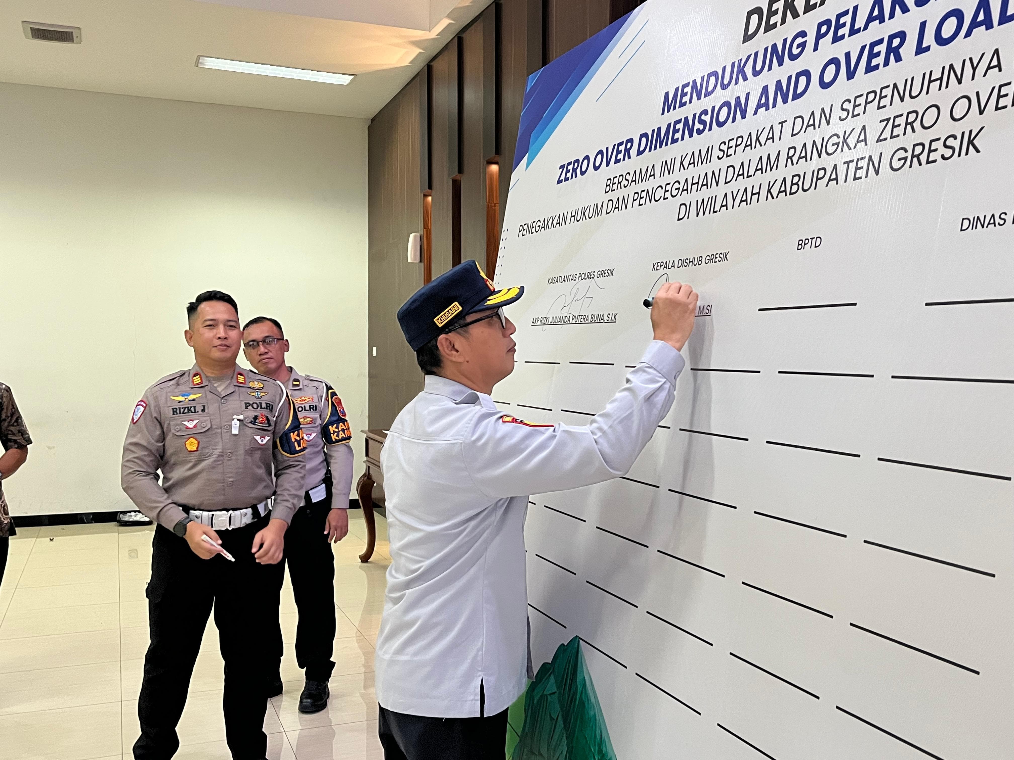 Satlantas Polres Gresik Deklarasi Zero ODOL