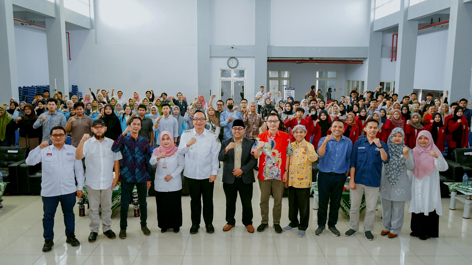 Festival Sehat Gresik 2025: Bangun Generasi Tangguh Hadapi Dunia Kerja
