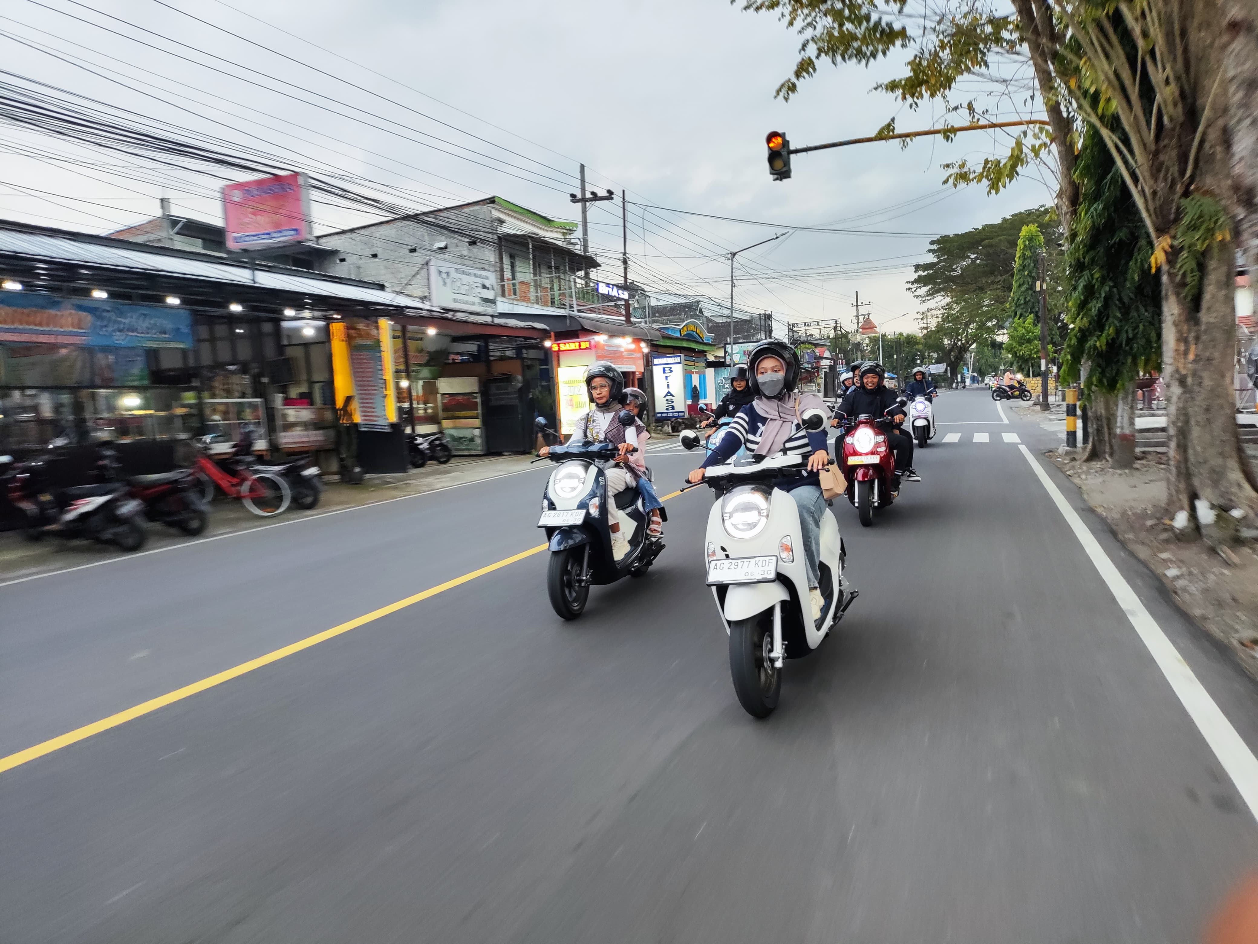 Sambut Hari Anak Nasional: MPM Honda Jatim Berikan Tips #Cari Aman Bonceng Anak ke Sekolah