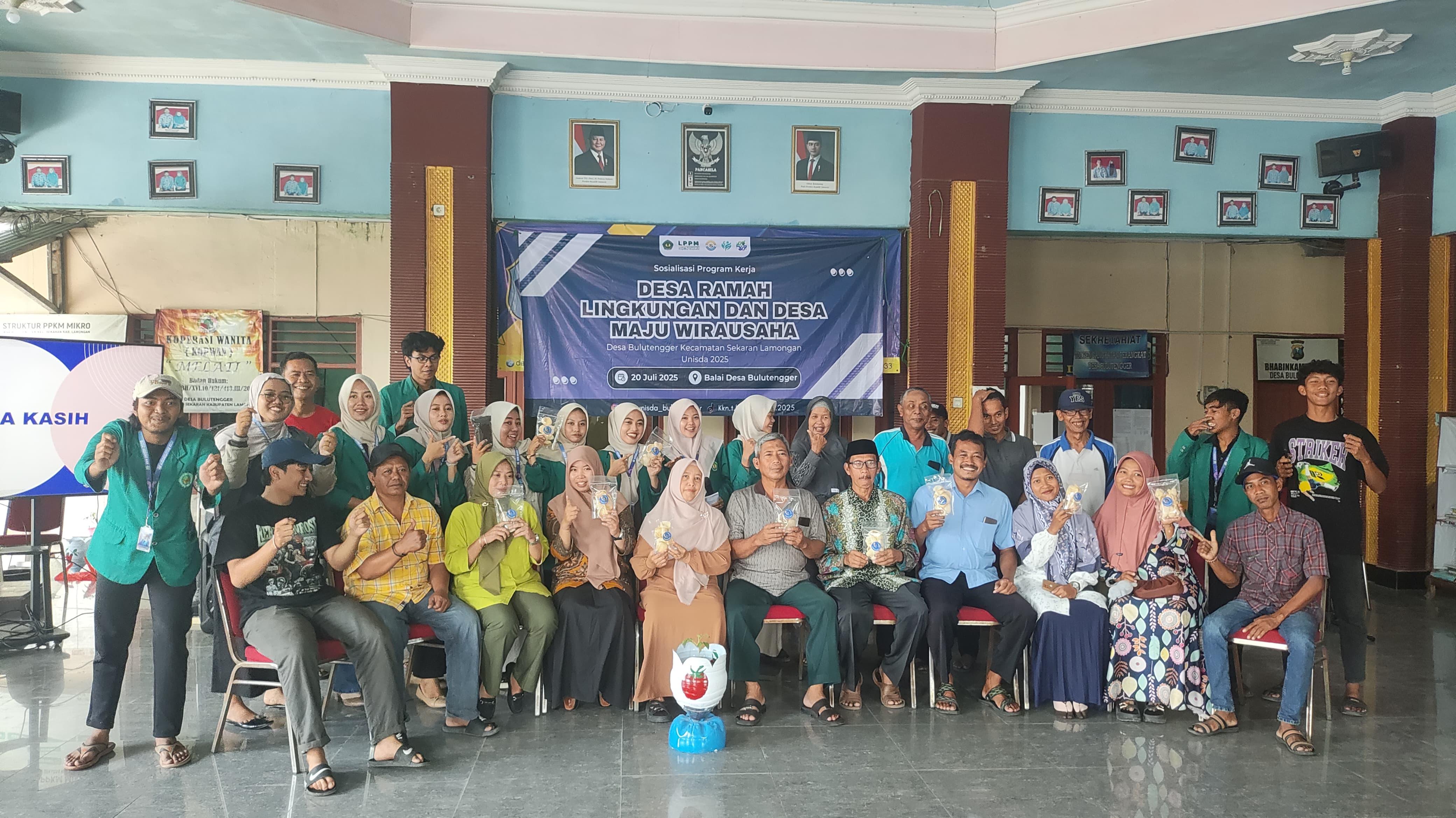Semangat Kolaborasi Mahasiswa KKN UNISDA Jadikan Bulutengger Desa Mandiri dan Ramah Lingkungan