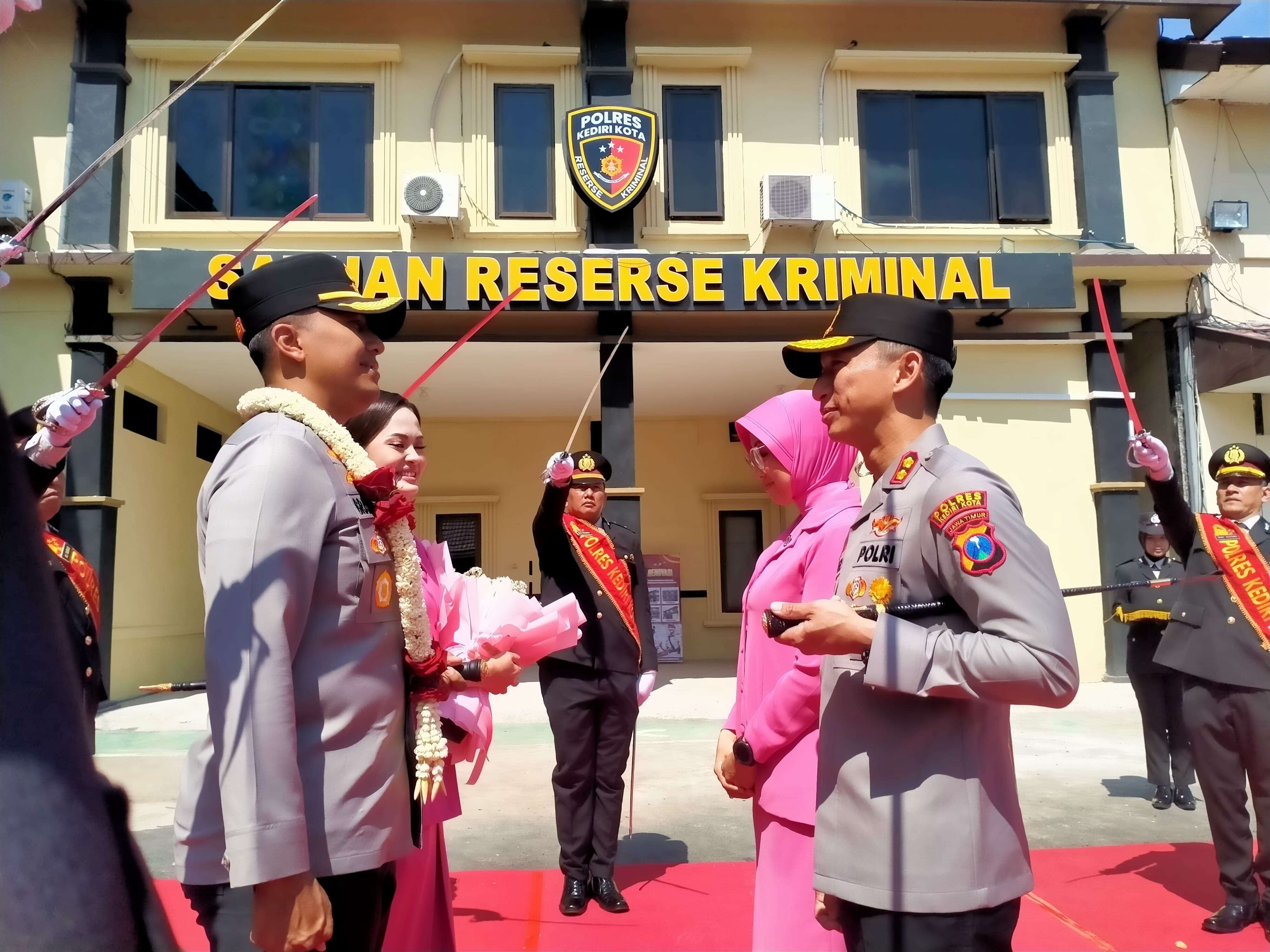 AKBP Anggi, Jago Tembak Kini Pimpin Polres Kediri Kota