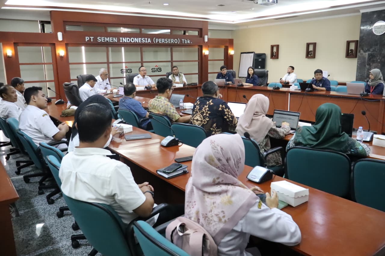 Pemkab Gresik Tegaskan Komitmen Hidupkan Koperasi Merah Putih di Desa