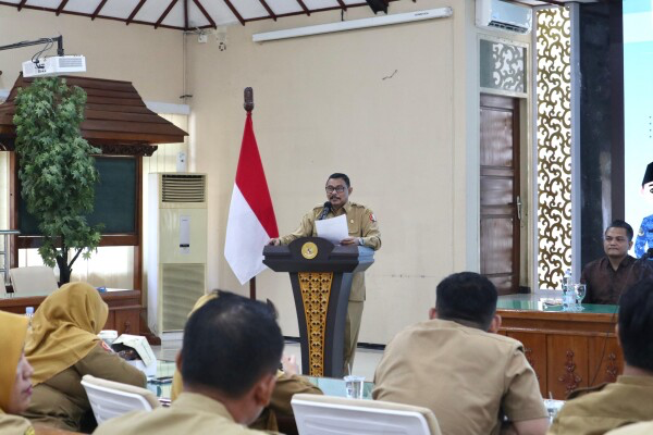 Tingkatkan Kualitas Pelayanan, Pemkab Bojonegoro Gelar Bimtek untuk Petugas Publik