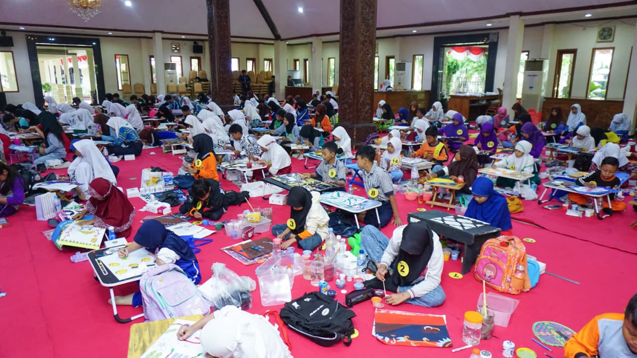 Tumbuhkan Kreativitas, Dekranasda Lamongan Gelar Lomba Desain Batik