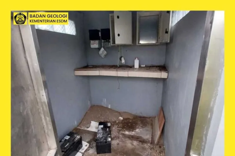 Kebacut, Alat Seismik Pemantau Gunung Kelud Dicuri