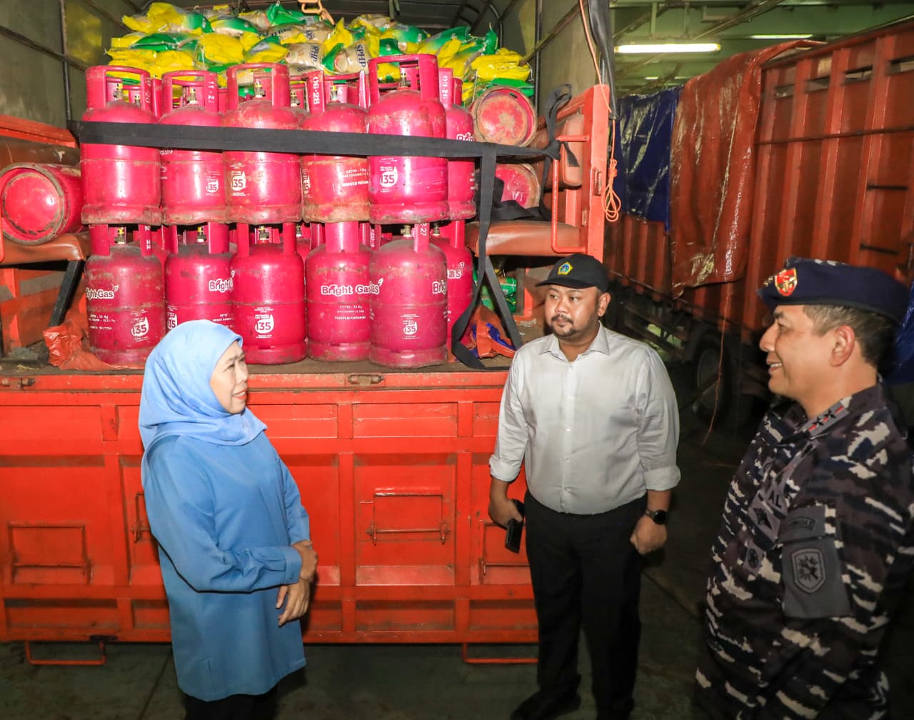 Distribusi Tersendat Sebabkan Harga Pangan di Pulau Bawean Gresik Melonjak, Pemprov Jatim Kirim Bantuan