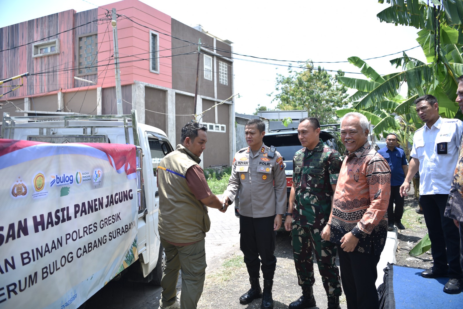 Dukung Swasembada Pangan, Polres Gresik Panen Jagung 5 Ton