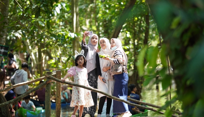 Pesona Pasar Kebbun, Wisata Kuliner Bernuansa Nostalgia di Malam Purnama