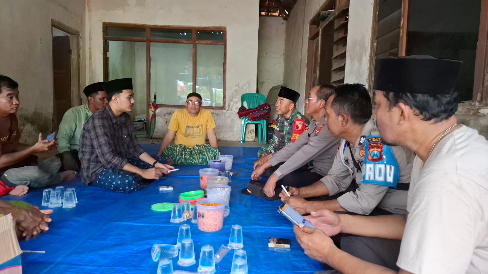 Pilu, Kasihan Ibu Jadi Pesan Terakhir Santri Sampang Korban Reruntuhan Musala Ponpes Al Khoziny Sidoarjo