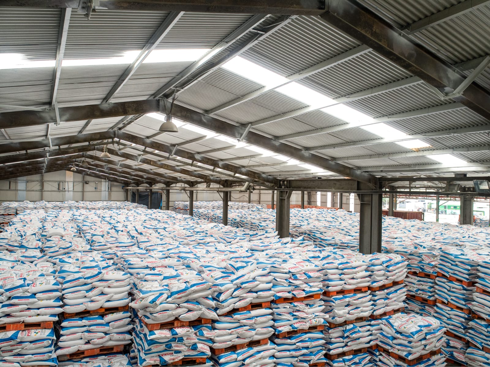 Petrokimia Gresik Siapkan 441 Ribu Ton Pupuk Subsidi untuk Dukung Produktivitas Petani di Musim Tanam Oktober-Maret