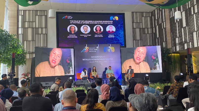 New Media vs Media Lama: Siapa yang Lebih Didengar Publik?