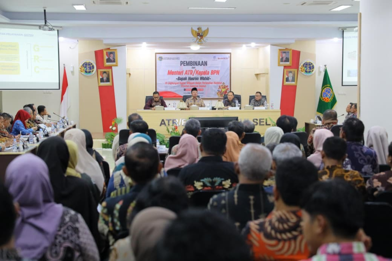 Beri Pengarahan di Kanwil BPN Sulsel, Menteri Nusron: Tegas Jalankan Prinsip dan Luwes dalam Melayani
