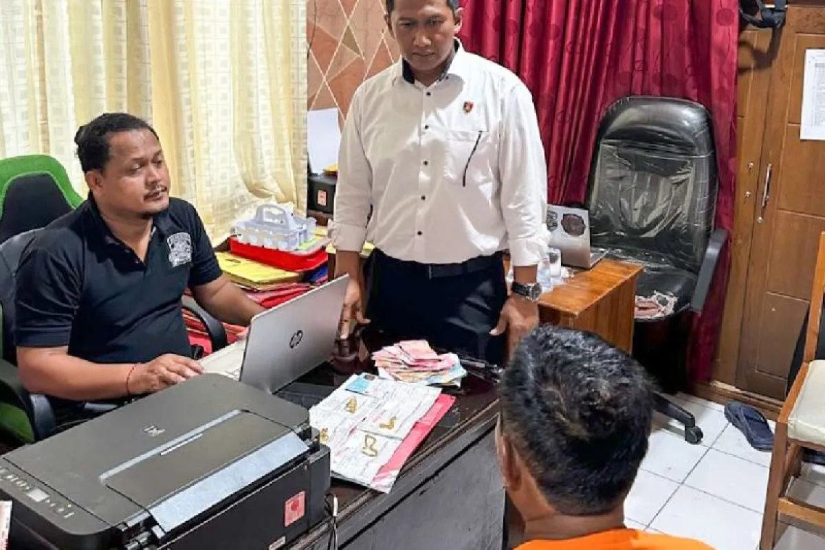 Sindikat Penjual Emas Palsu Antarkota Dibongkar Polres Situbondo, Satu Pelaku Ditangkap