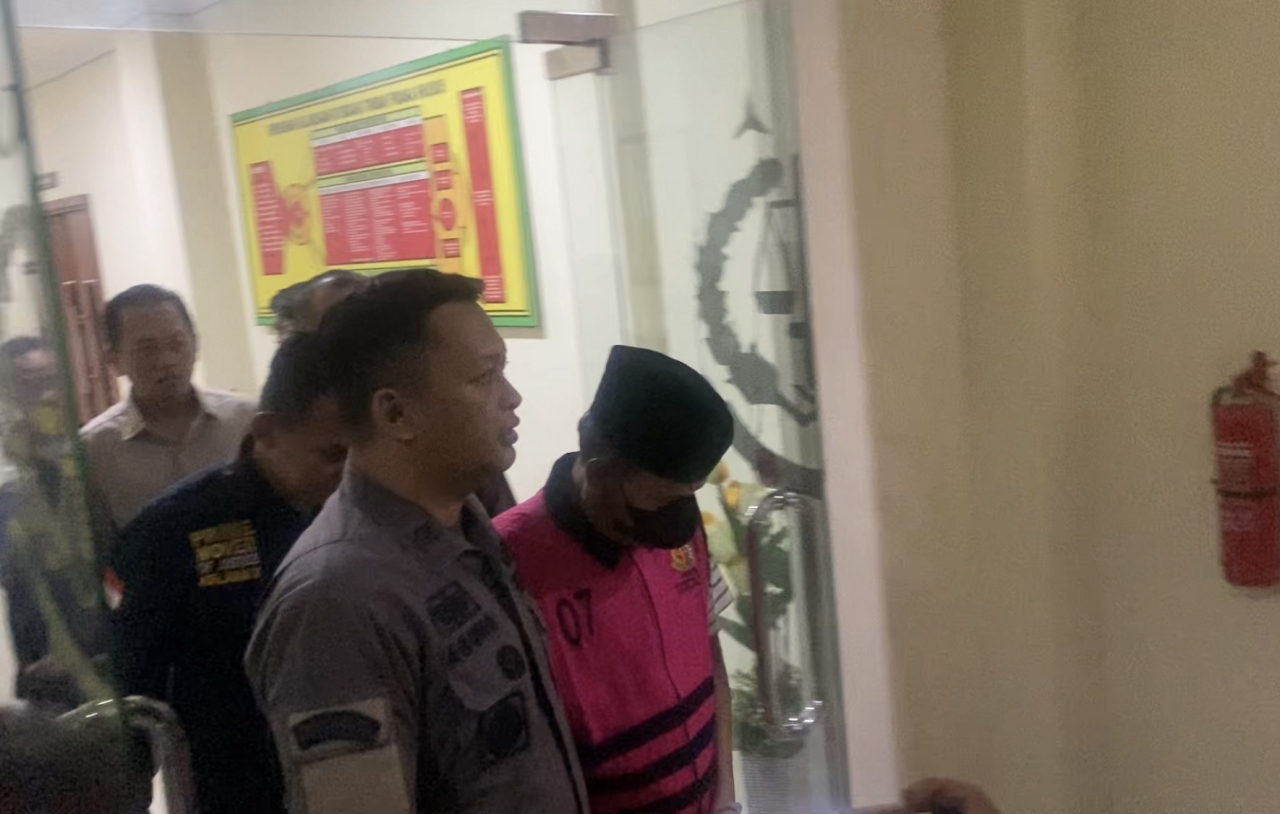 Terjerat Korupsi BKKD, Eks Kasatpol PP Bojonegoro Ditahan Kejaksaan