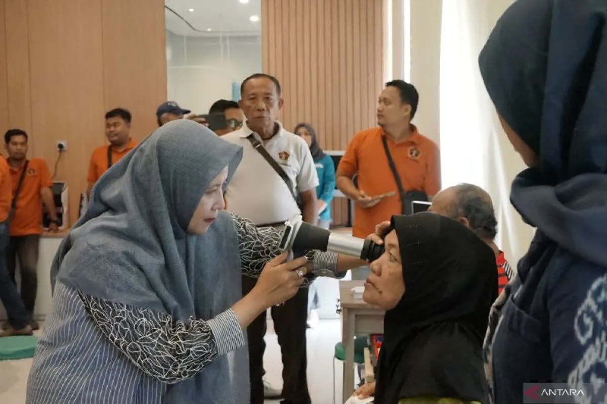 KMU Gandeng PWI Lamongan Bentuk Komunitas Lansia Sehat