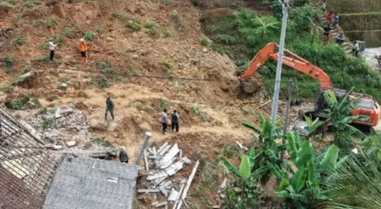 Longsor Kembali Terjadi di Ponorogo, Enam KK di Desa Banaran Sempat Terisolir
