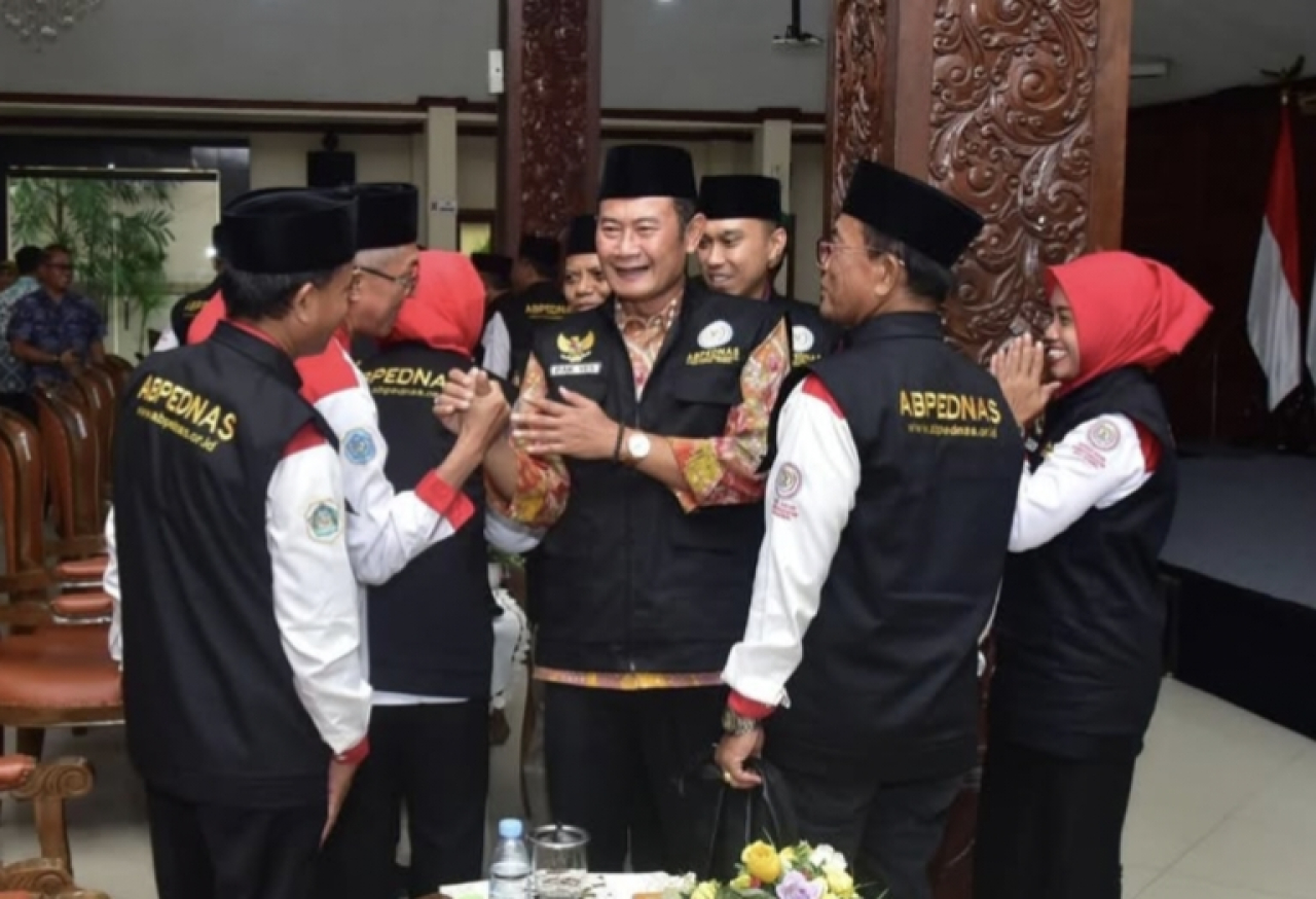 Pak Yes Tegaskan ABPEDNAS Mitra Strategis Pemerintah Desa dalam Mewujudkan Kesejahteraan di Lamongan