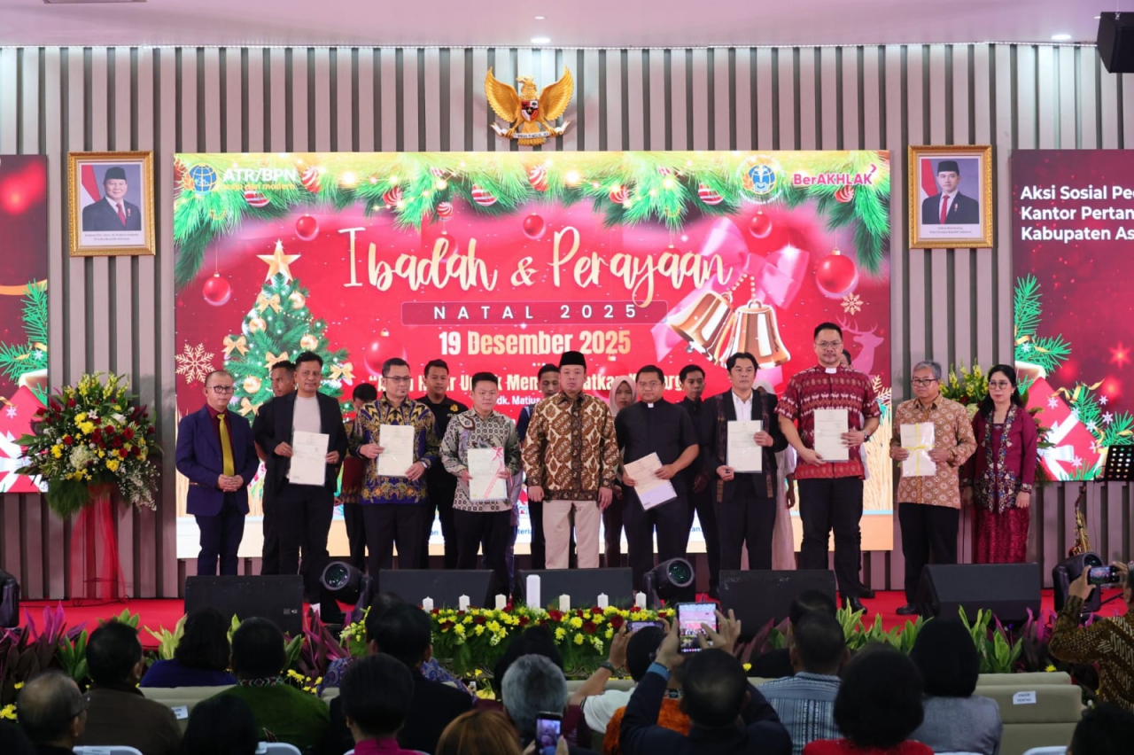 Dapat Sertipikat Menjelang Natal, Para Pendeta Apresiasi Kemudahan Sertipikasi Tanah Rumah Ibadah oleh ATR/BPN