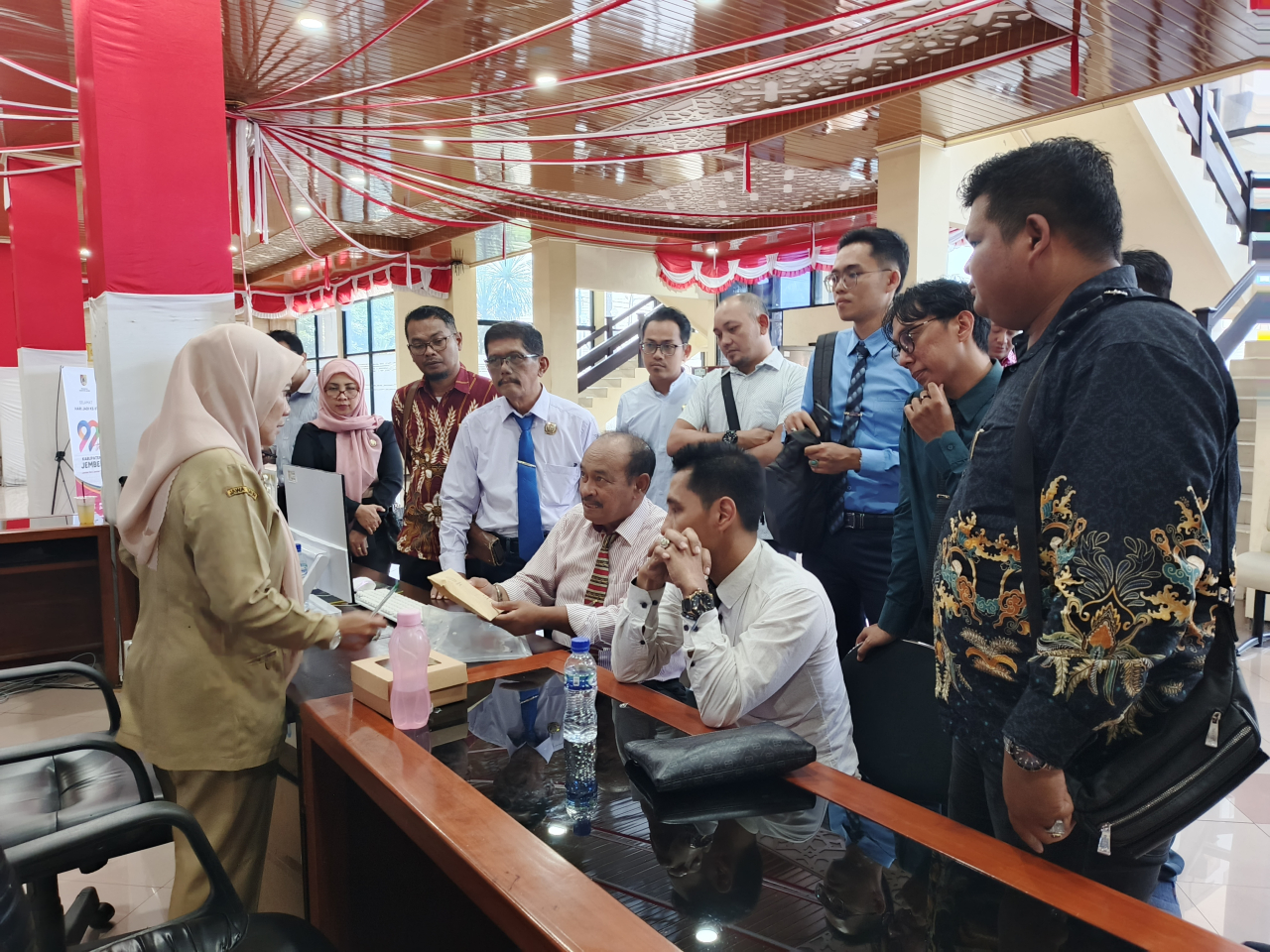 Lanjutan Kriminalisasi Advokat, 7 Anggota DPRD Jember Dilaporkan ke Badan Kehormatan