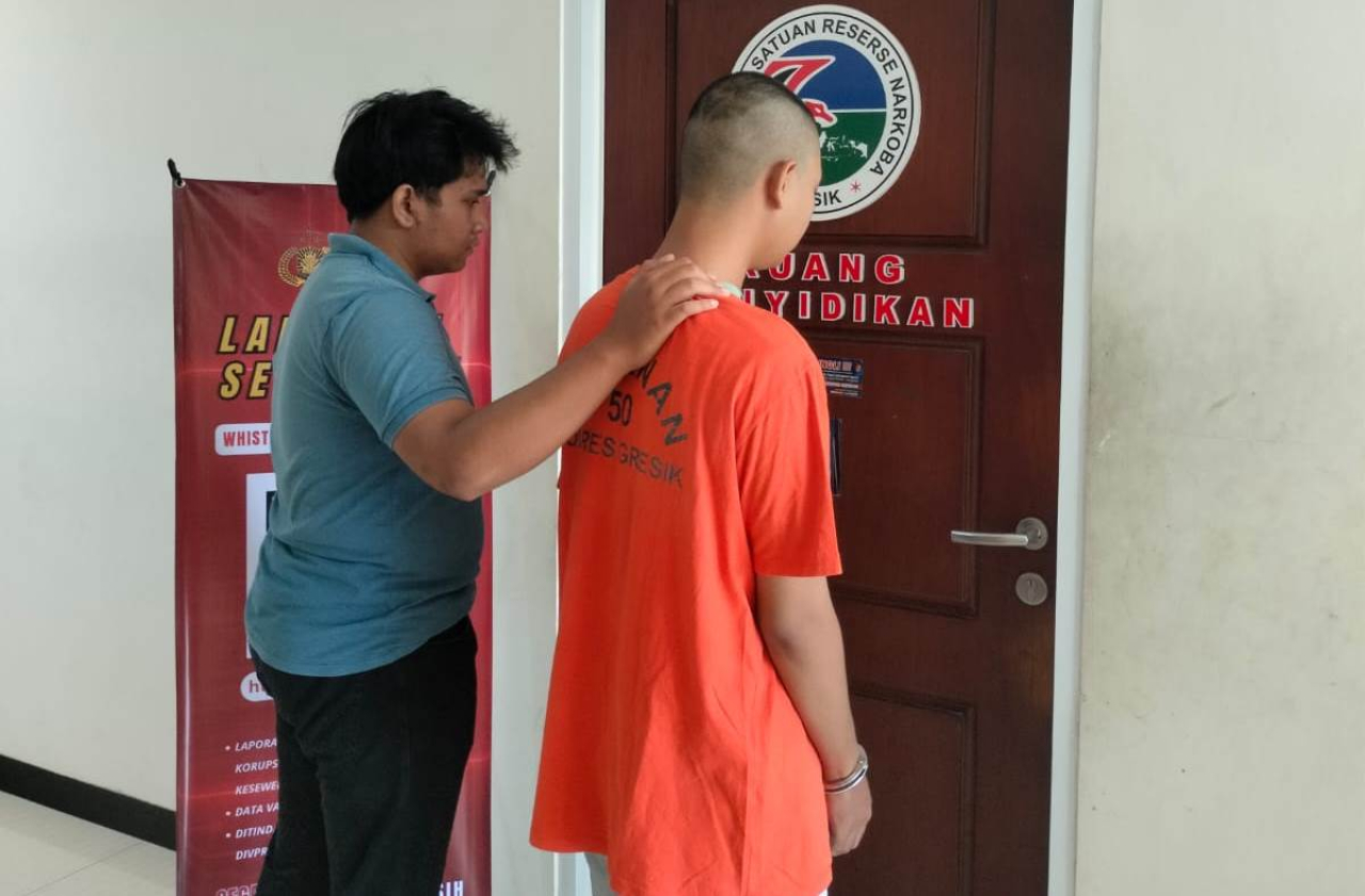 Bawa 9,1 Gram SS, Pemuda Wringinanom Dijeblokaskan ke Tahanan Mapolres Gresik
