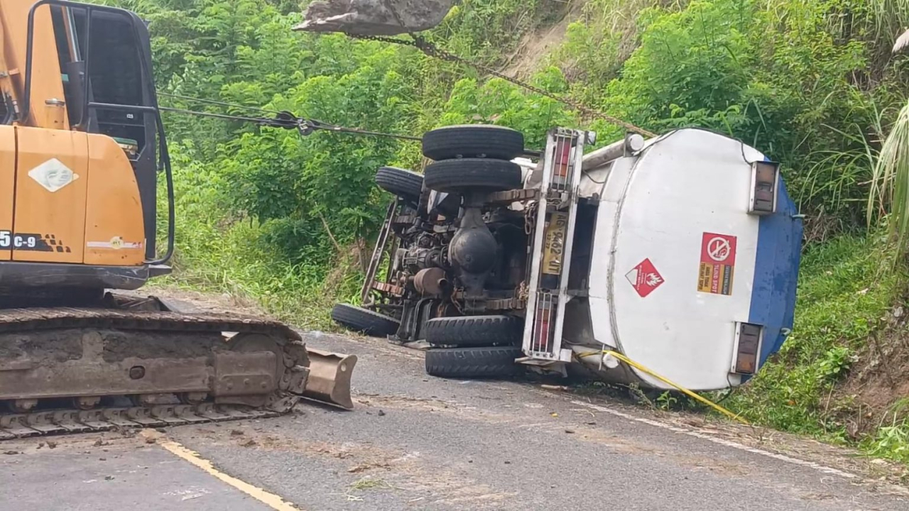 Polres Tulungagung Selidiki Pengangkutan Solar Fiktif di JLS