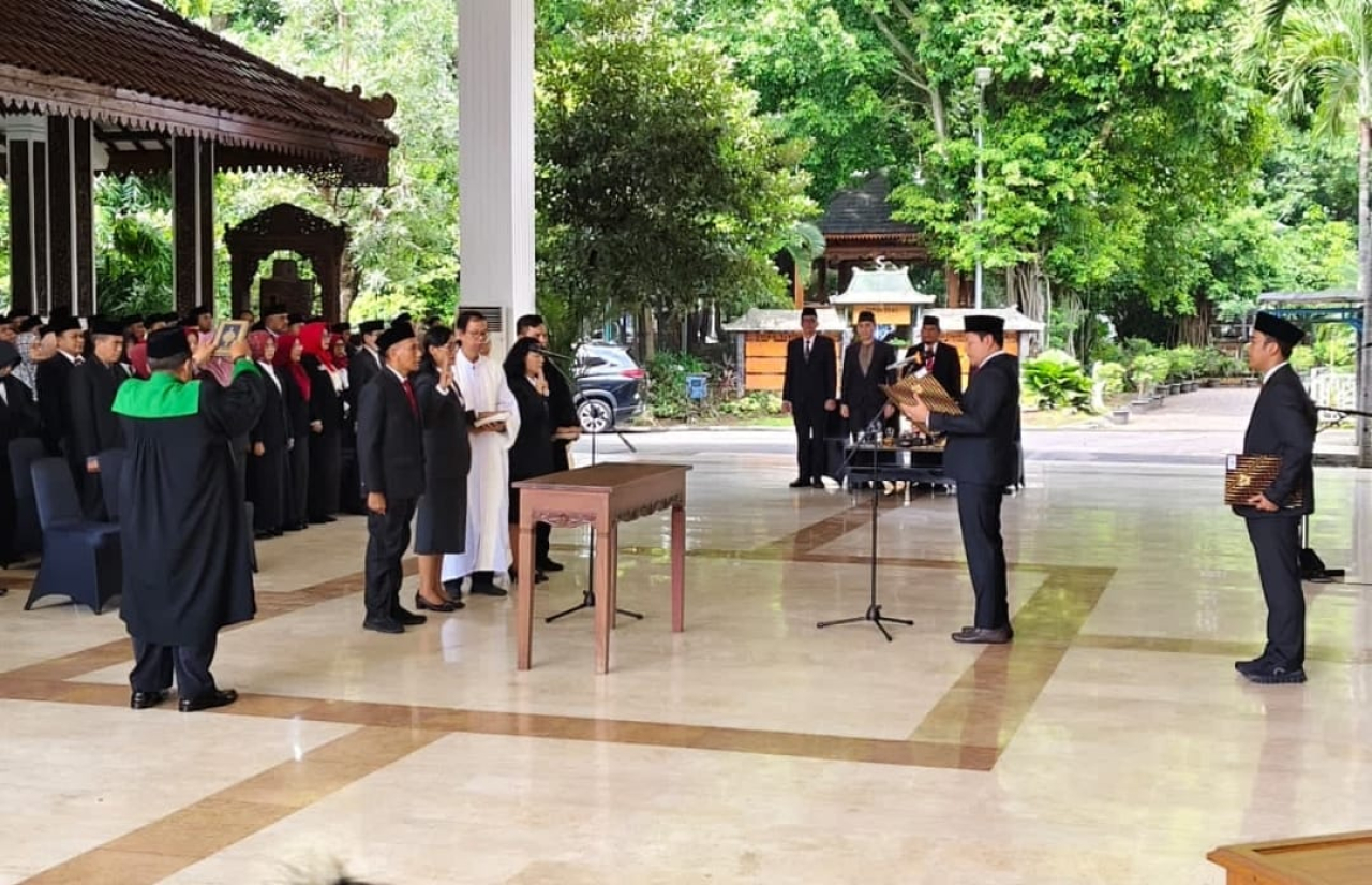 Bupati Sidoarjo Lakukan Mutasi 263 ASN