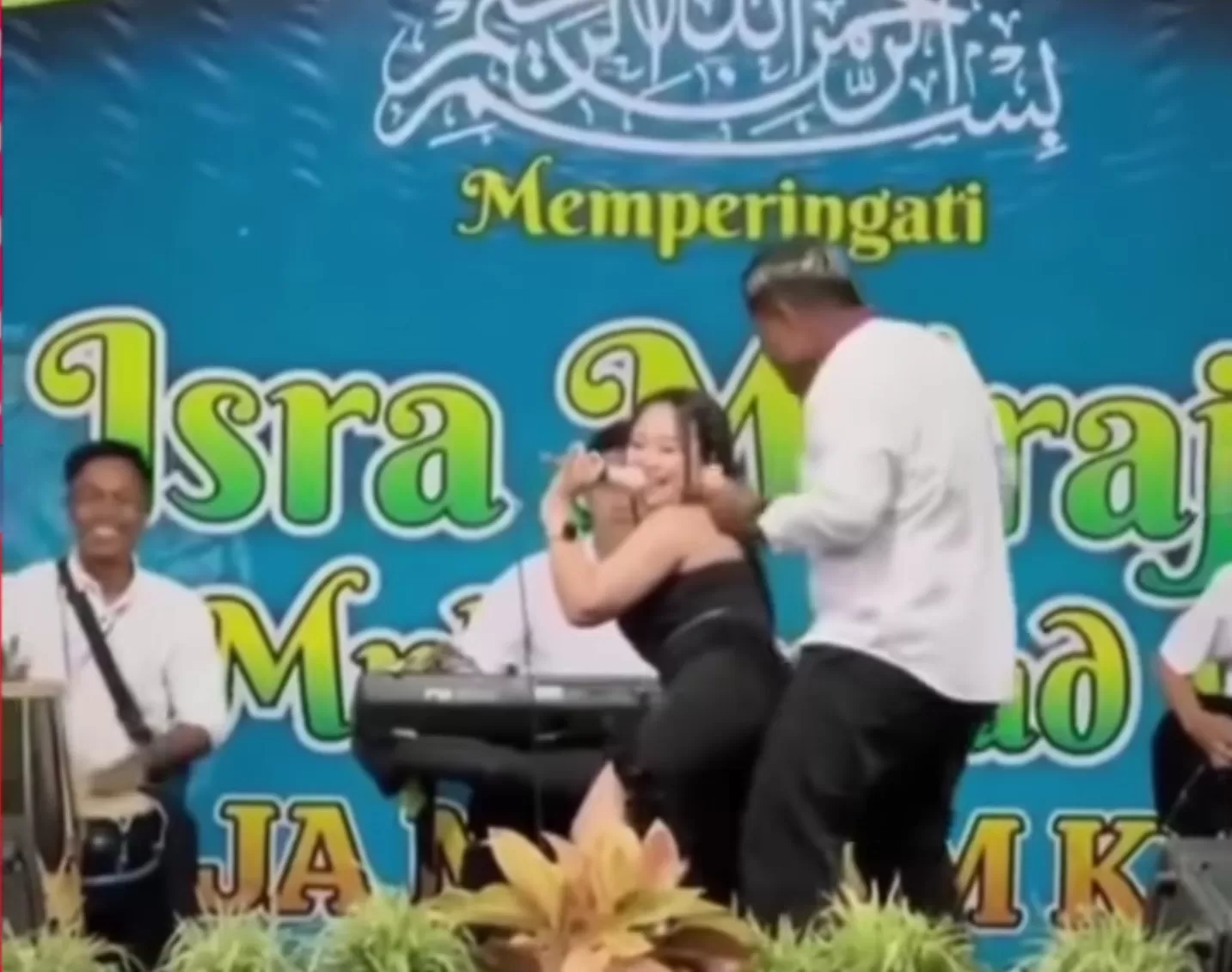 MUI Banyuwangi Sebut Insiden Peringatan Isra Mi'raj Dibarengi Dandgdut Sensual Masuk Kategori Penistaan Agama