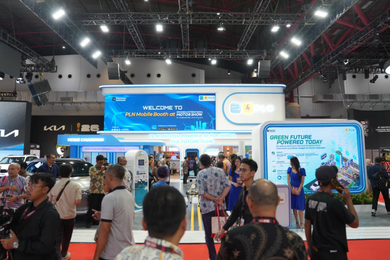 Kabar Gembira! PLN Tebar Diskon Tambah Daya 50% di IIMS 2026 lewat Program Power Up EVent