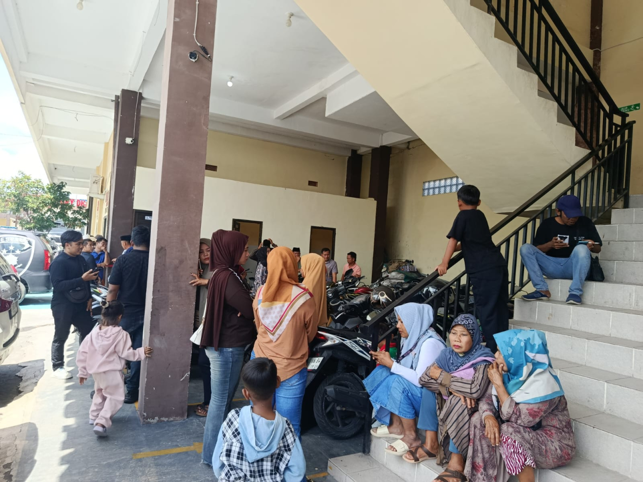 Warga Satu Desa Jadi Korban! Investasi Bodong di Sampang Tembus Kerugian Rp23 Miliar