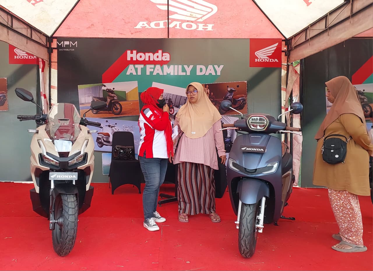Semarak Honda AT Family di Jember, Banyuwangi, dan Blitar: Ribuan Pengunjung Padati Gelaran Skutik Unggulan