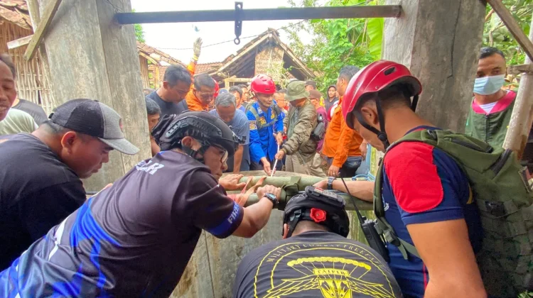 Mata Rabun, Ibu Rumah Tangga di Bondowoso Kecemplung Sumur