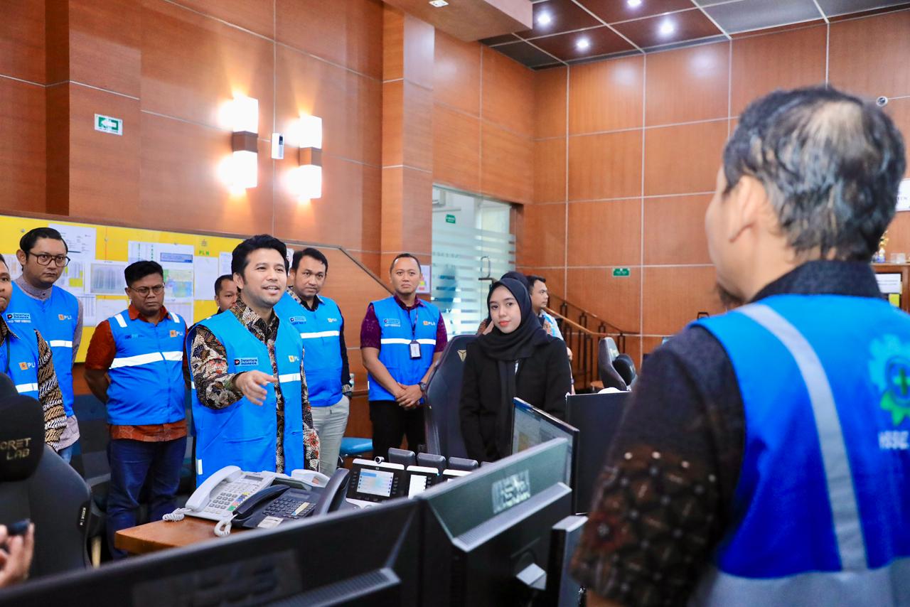Wagub Jatim Tinjau Kesiapan Kelistrikan PLN Jelang Ramadan dan Idul Fitri 1447 H