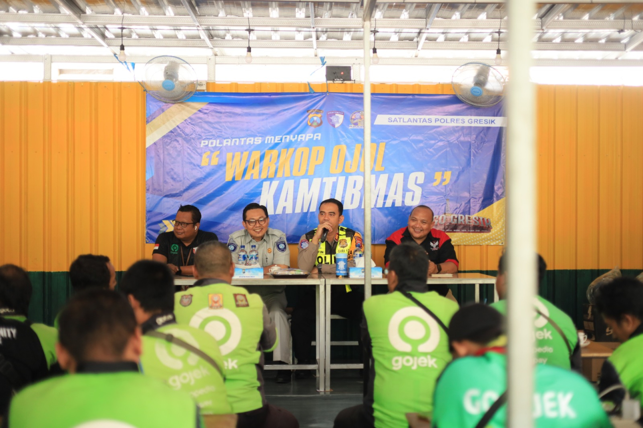Satlantas Polres Gresik Rangkul Driver Ojol dalam Ops Keselamatan Semeru 2026