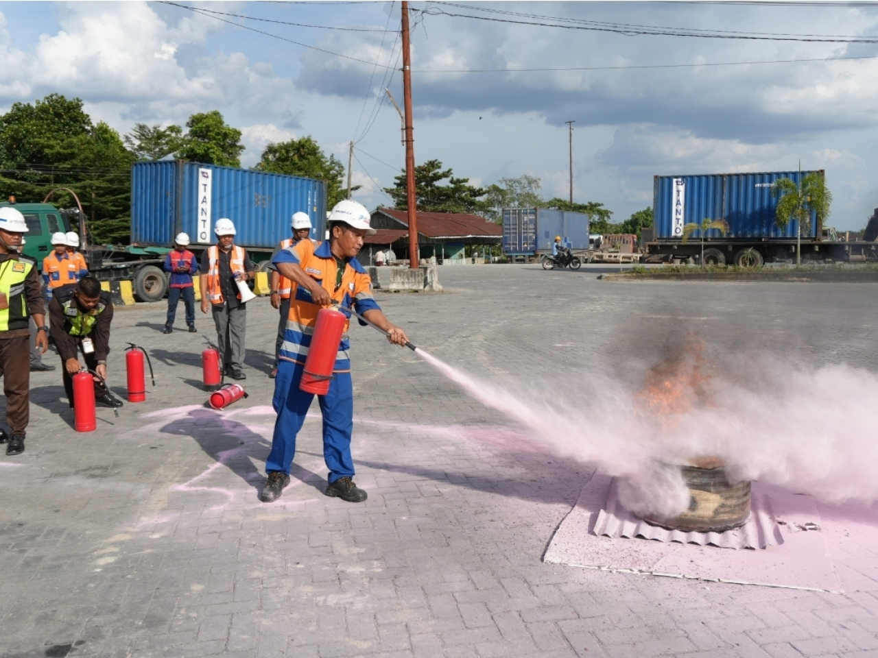 Peringati Bulan K3 Nasional 2026, TPK Perawang Perkuat Budaya Keselamatan Kerja