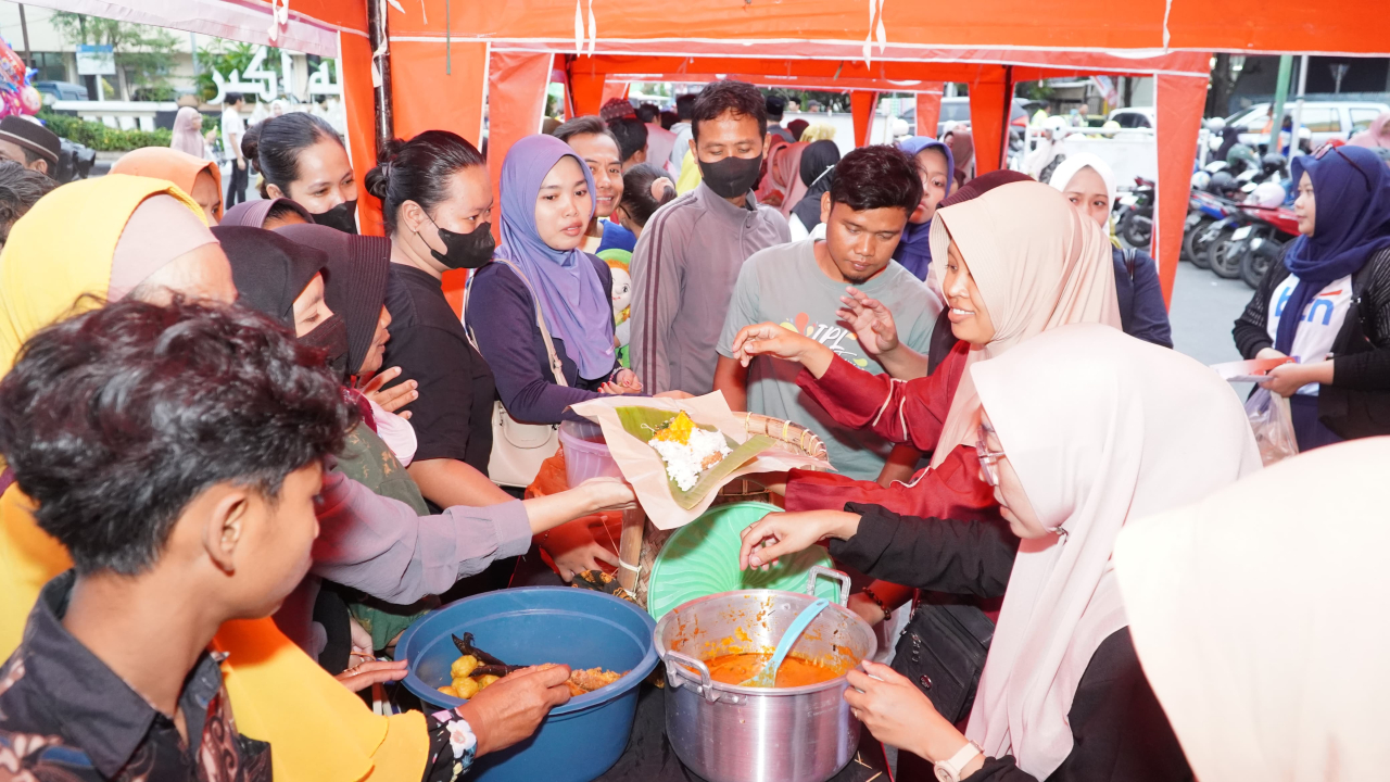 Syukuri Status Warisan Budaya Takbenda, Lamongan Gelar Boran Agung dan Bagikan 1.447 Porsi Nasi Boran Gratis