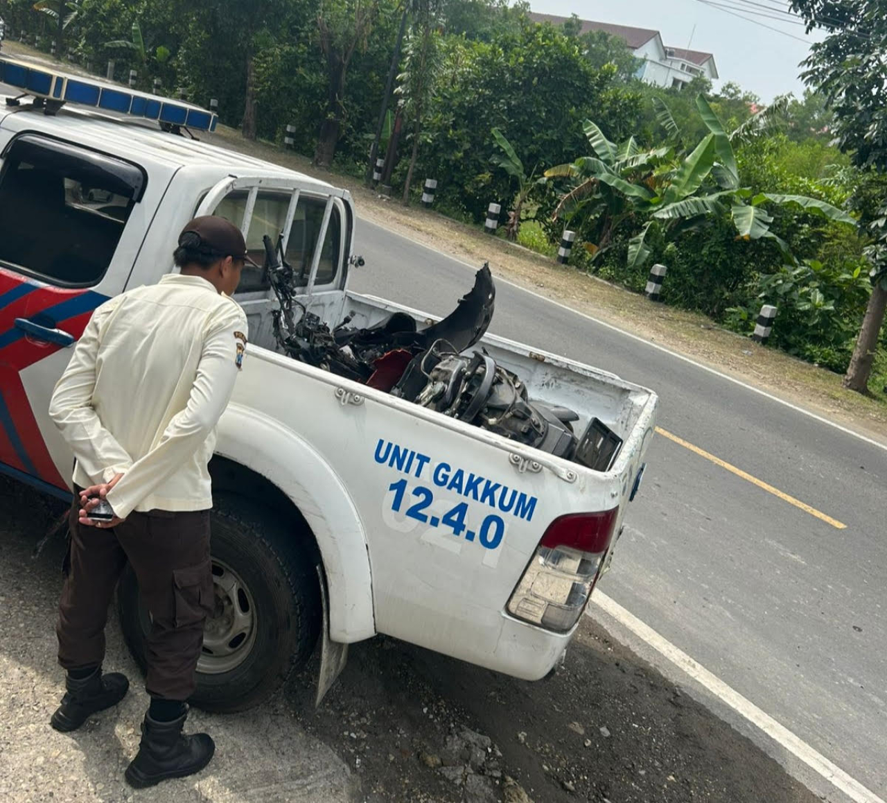 Mahasiswi Asal Pamekasan Meregang Nyawa di Depan Kampus Poltera