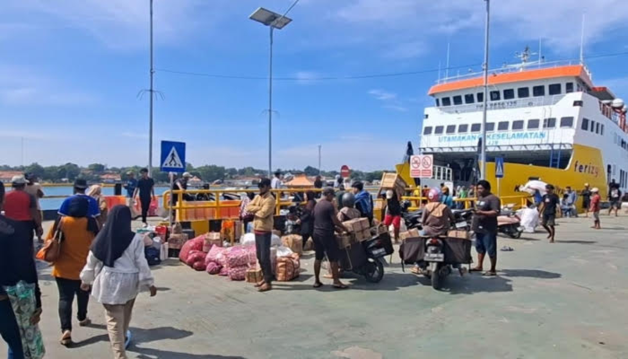 Arus Balik Lebaran Mulai Terlihat, 316 Penumpang Berangkat dari Kalianget
