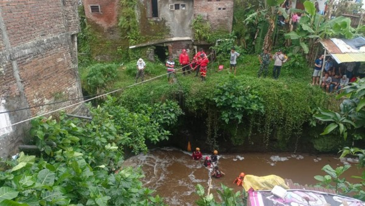 Main di Tepi Sungai, Bocah 6 Tahun di Malang Hanyut Terbawa Arus