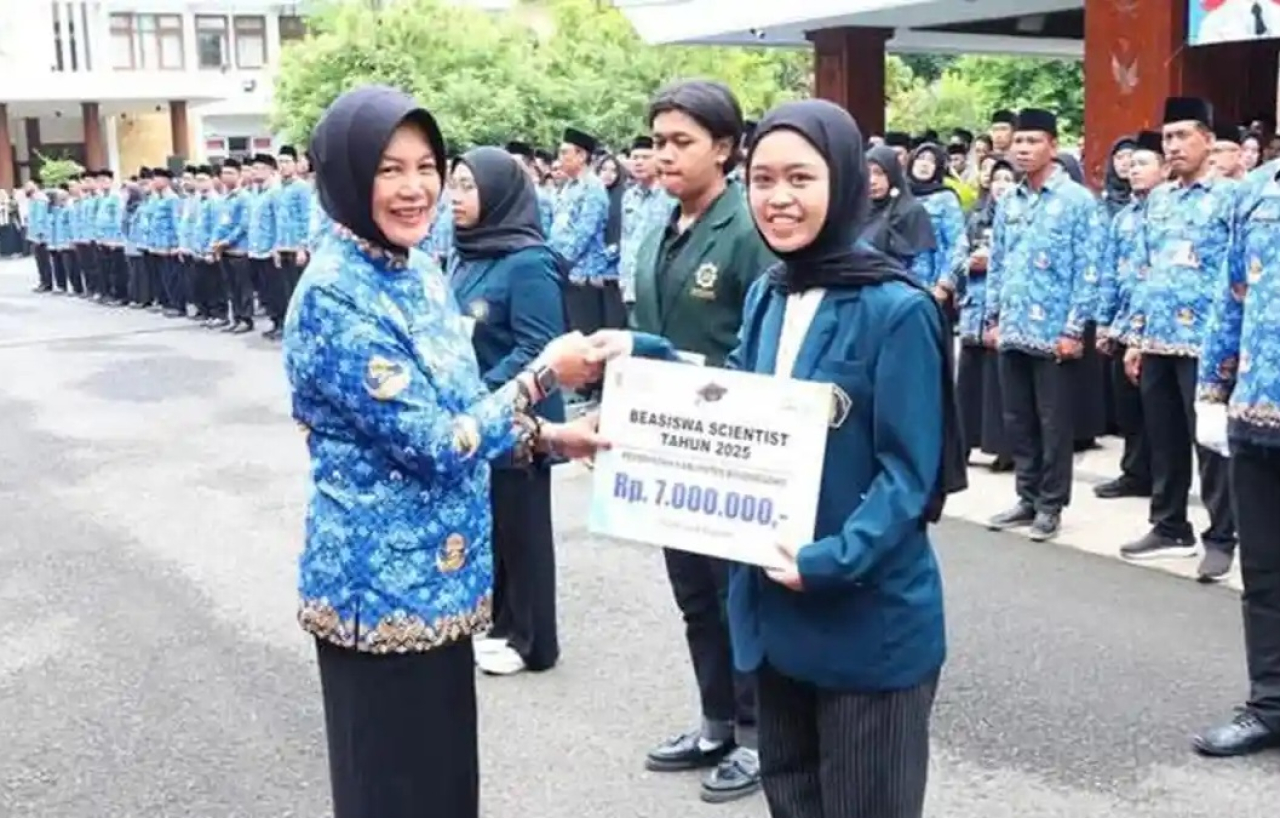 Pemkab Bojonegoro Lanjutkan Beasiswa SESAR, Pendaftaran Dibuka Pekan Ini