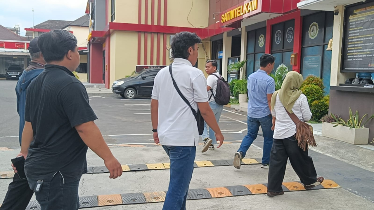 Lapak Pedagang di Bangsalsari Jember Dirusak Gerombolan Bermotor, Korban Lapor ke Polisi