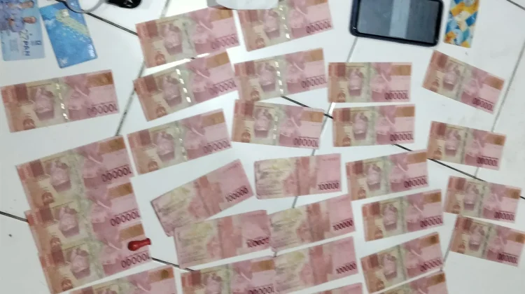 Polres Blitar Ungkap Peredaran Uang Palsu