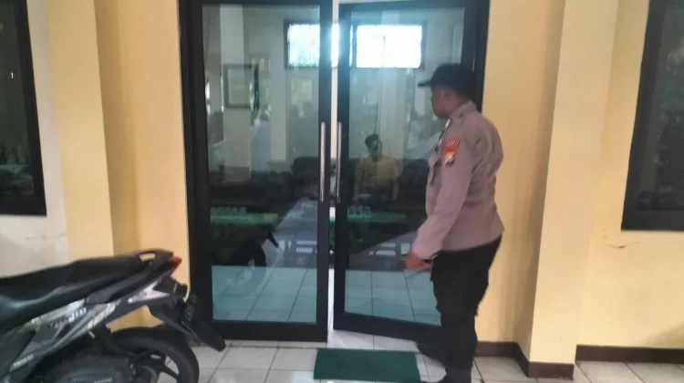 Kader Buncitan Sedati Sidoarjo Ditemukan Tewas di Dalam Balai Desa