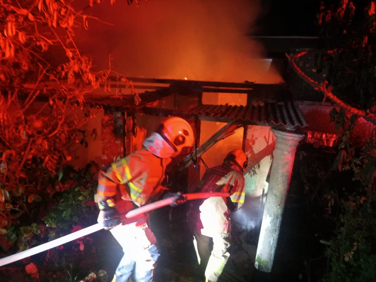 Anak Depresi, Rumah Ibu Kandung di Bojonegoro Dibakar Hartanya Ludes