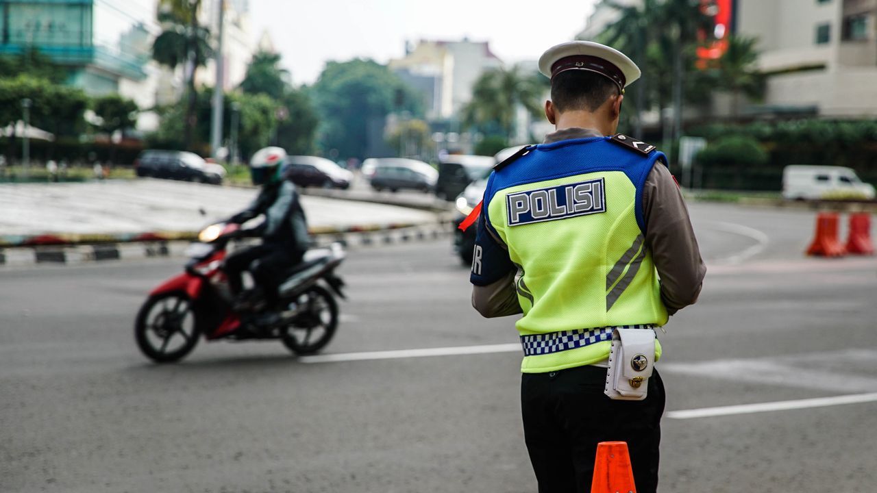 Polisi Dilarang Live Streaming di Media Sosial Saat Bertugas