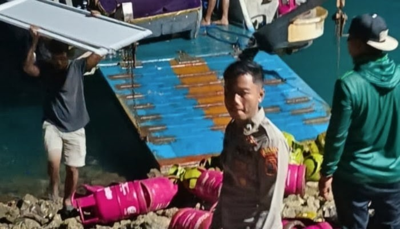 Hantam Karang di Perairan Kangean Sumenep, KM La Risky Tenggelam Bersama Muatan LPG Bernilai Ratusan Juta