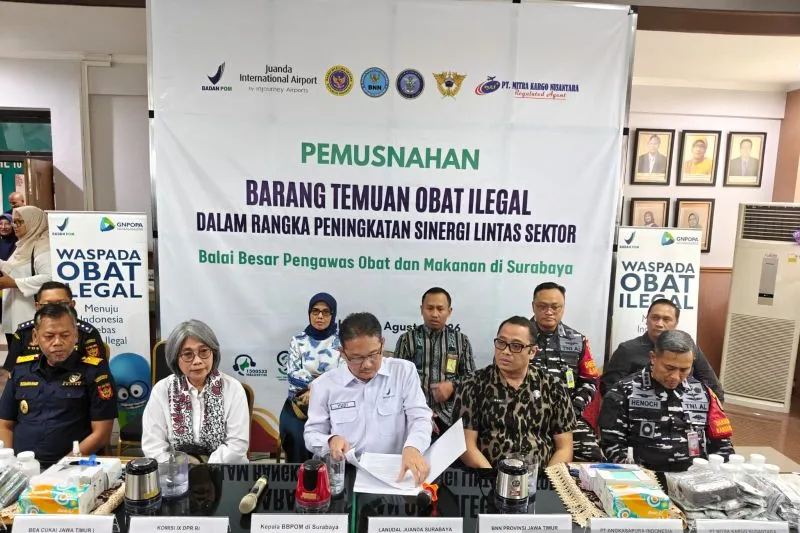 BB POM Surabaya Musnahkan 97.676 Obat Ilegal